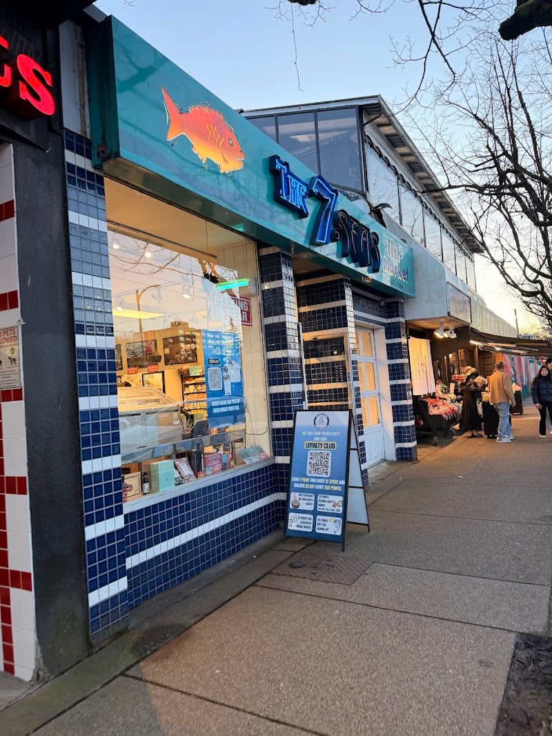 7 Seas Fish Market on Fourth