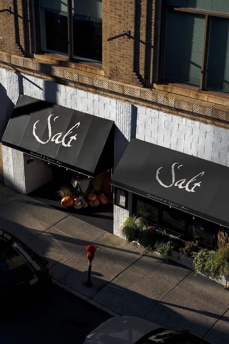 Salt Seafood & Oyster Bar