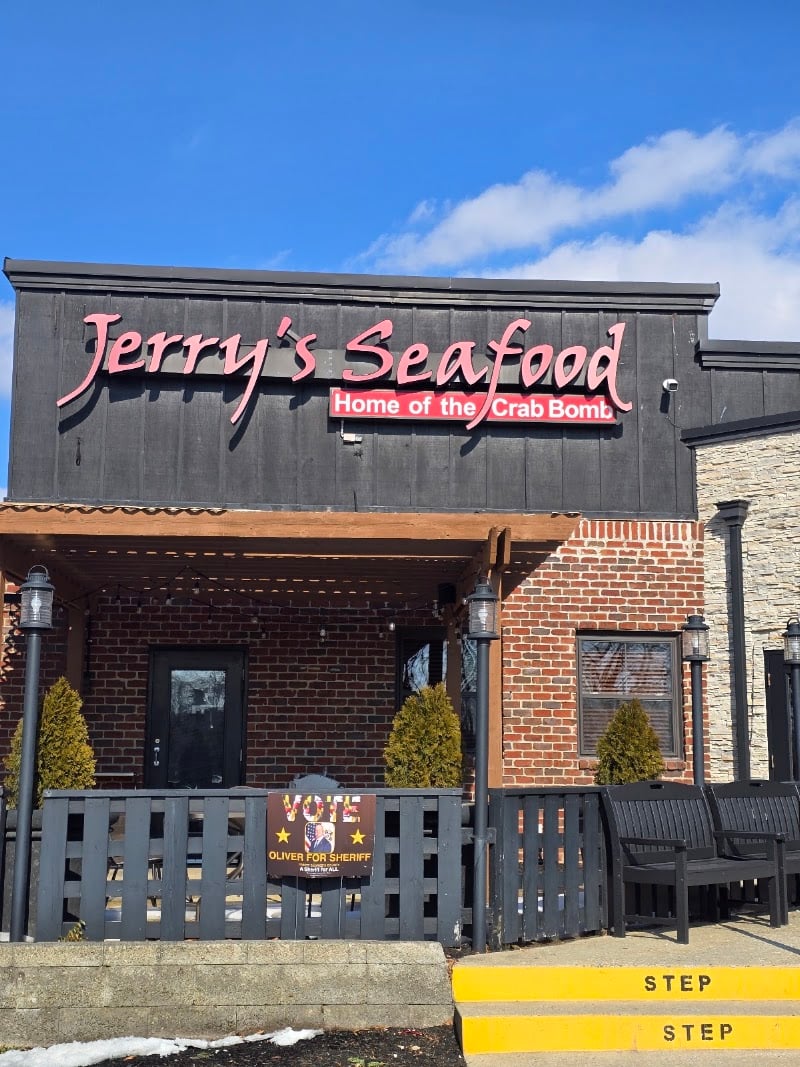 Jerry's Seafood "Home of the Crab Bomb"