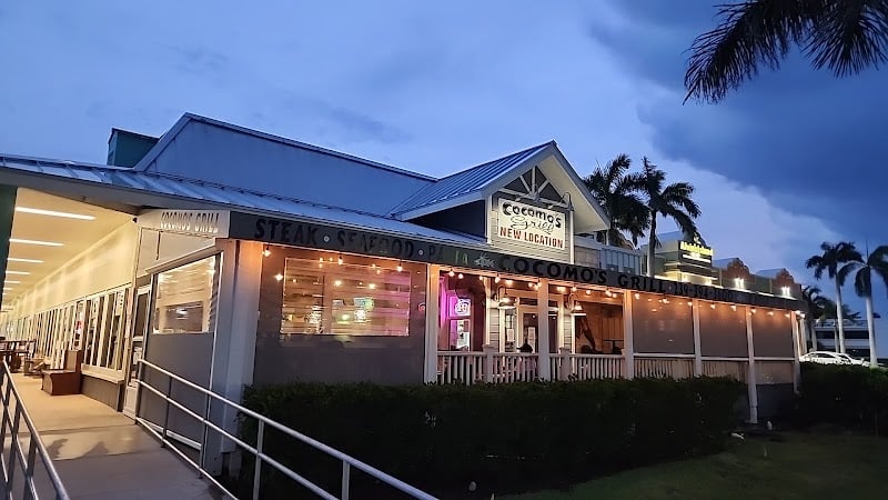 Cocomo's Grill