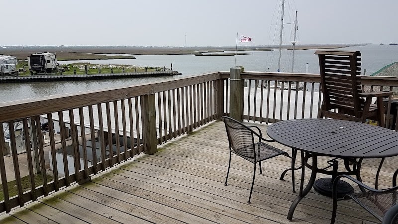 Stingaree Restaurant & Marina