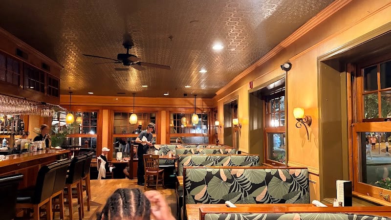 The Red Parrot Restaurant