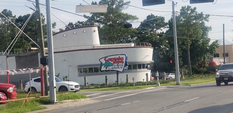 Captain Tom's