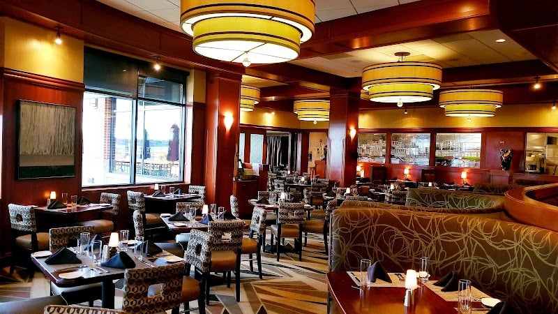 McCormick & Schmick's Seafood & Steaks