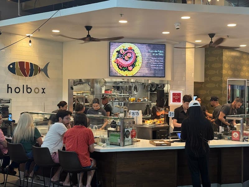 Los Angeles skyline — seafood restaurants in Los Angeles