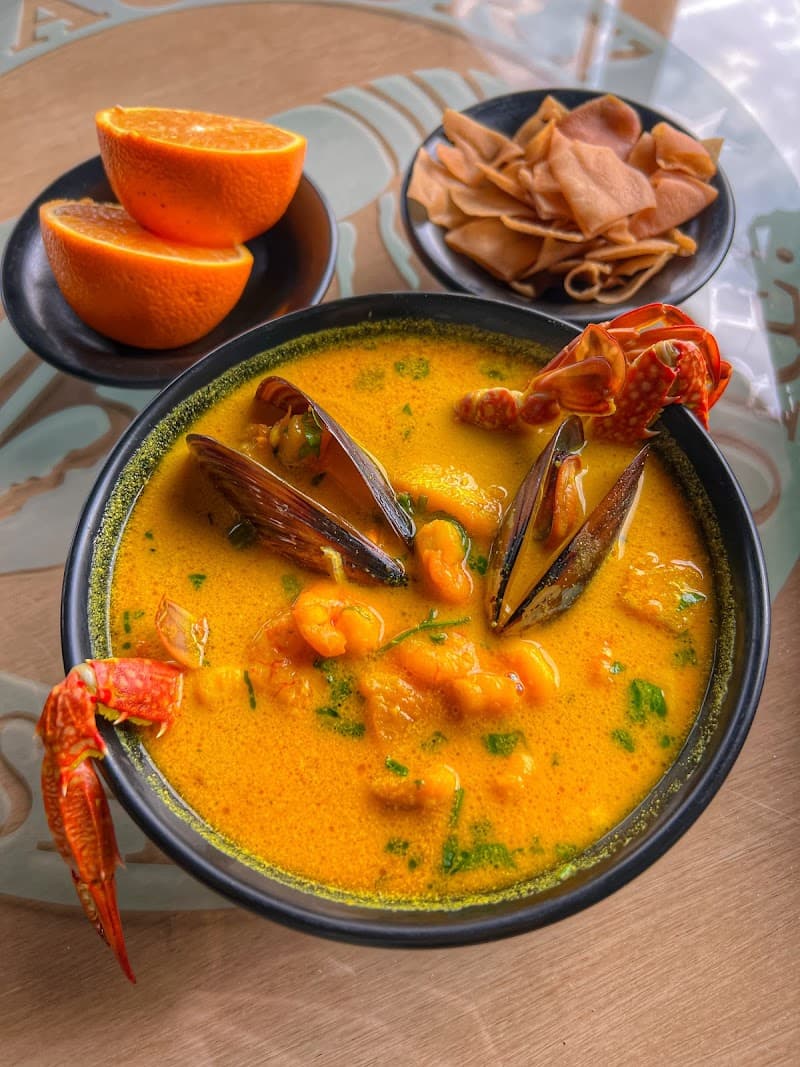 مطعم فيش فكتوري للمأكولات البحرية