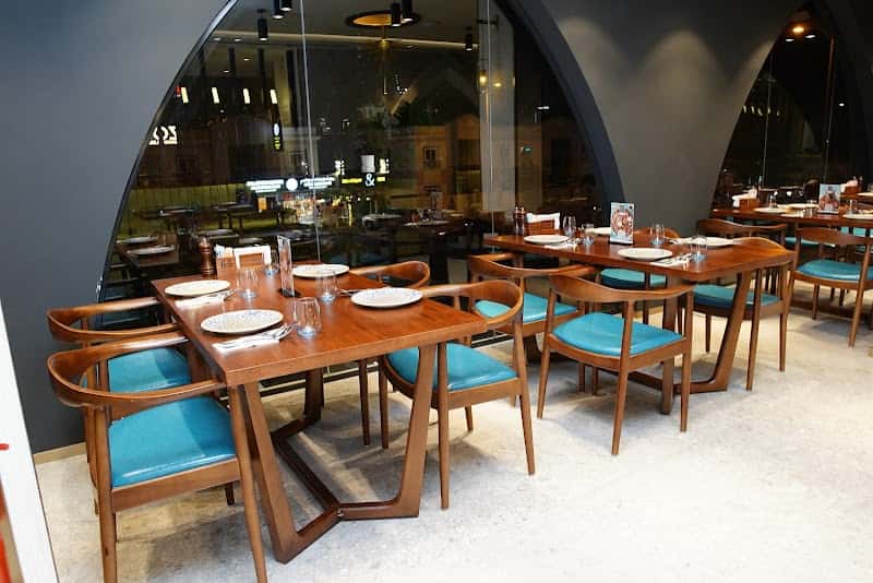 ZouZou Turkish & Lebanese Restaurant | Jumeirah 1 Opposite Lamer