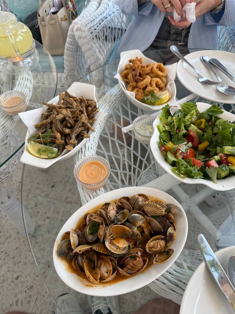 Arabian Fish House Restaurant & Cafe - Al Hirah Beach, Sharjah