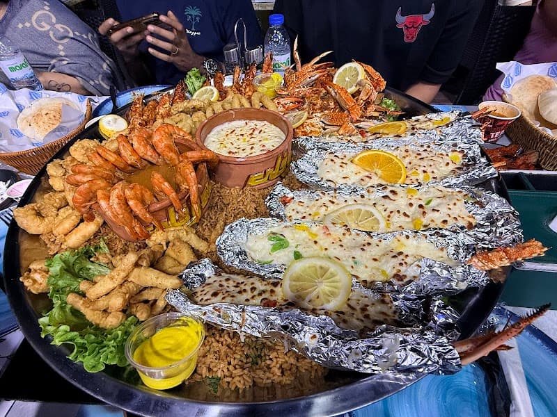 مطعم جندوفلي للمأكولات البحرية شارع الدفاع _Gandofly Seafood Restaurant defence road