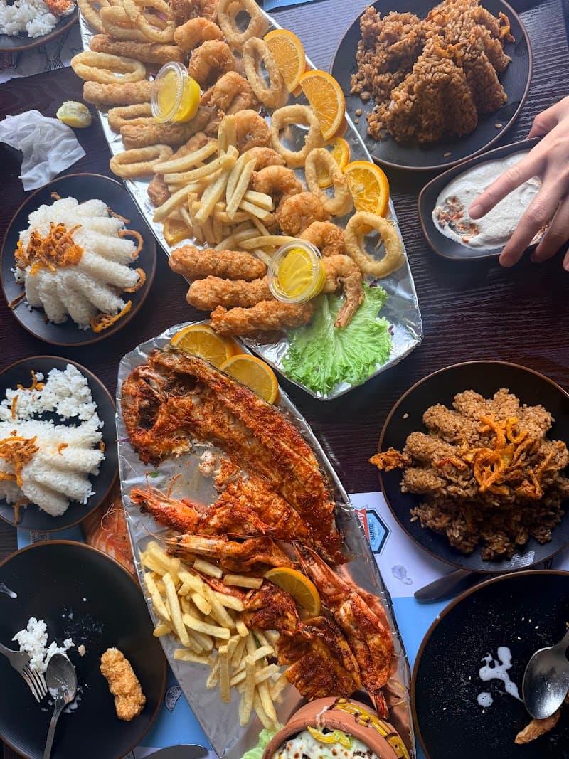 مطعم جندوفلي للمأكولات البحرية شارع الدفاع _Gandofly Seafood Restaurant defence road