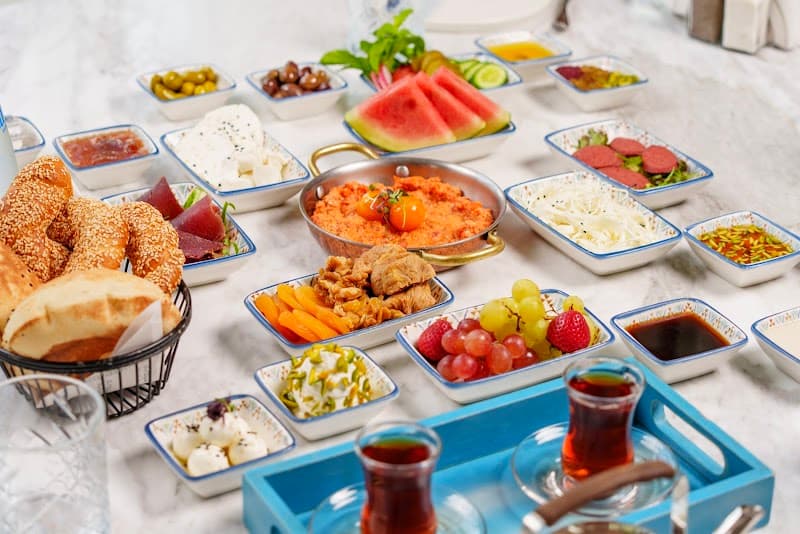 Shurfa Bay – Modern Levant Cuisine and Shisha Lounge