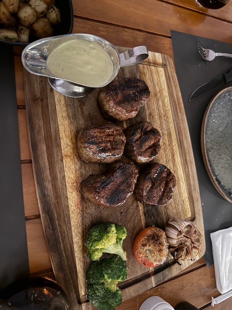 MLS Steakhouse مطعم