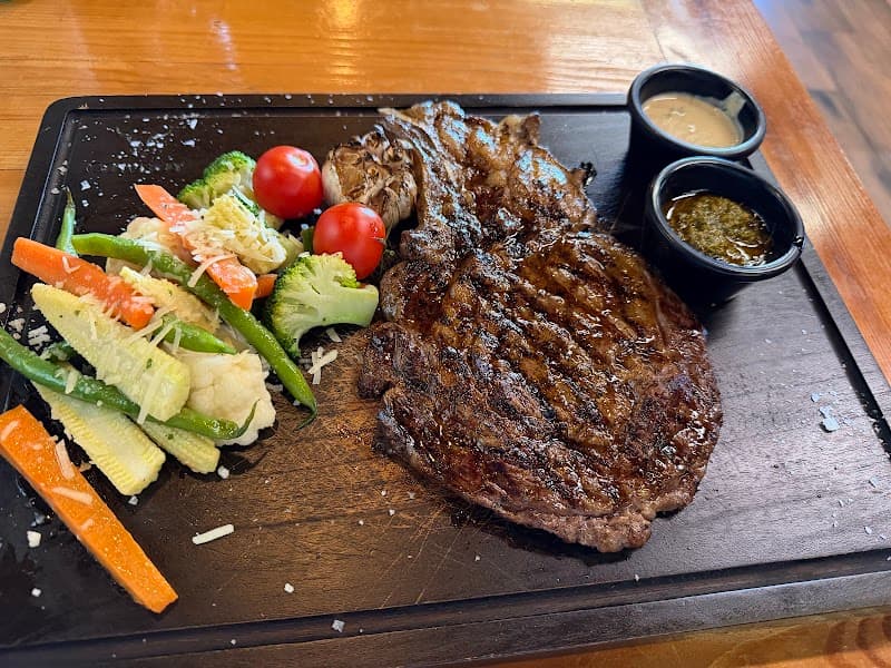 Cowboy Steakhouse مطعم كاوبوي ستيك هاوس