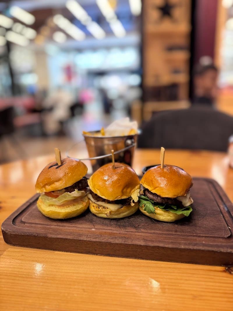 Cowboy Steakhouse مطعم كاوبوي ستيك هاوس