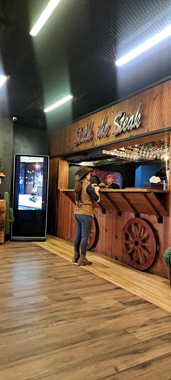 Cowboy Steakhouse مطعم كاوبوي ستيك هاوس