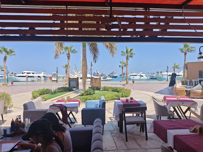 Vanille Bar & Restaurant