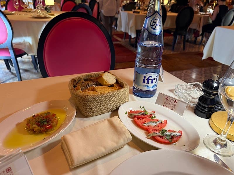 Le Tantra Restaurant