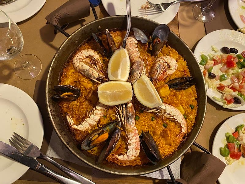 Colom Restaurant