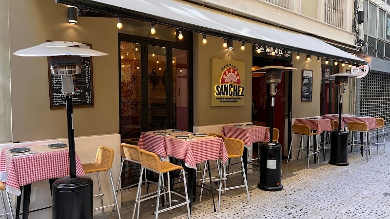 Esquina Sanchez | Tapas y Comida Española