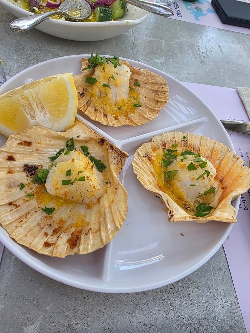 Puesta Oyster Bar & Grill