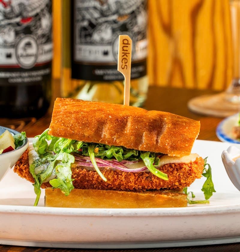 Duke's Seafood South Lake Union