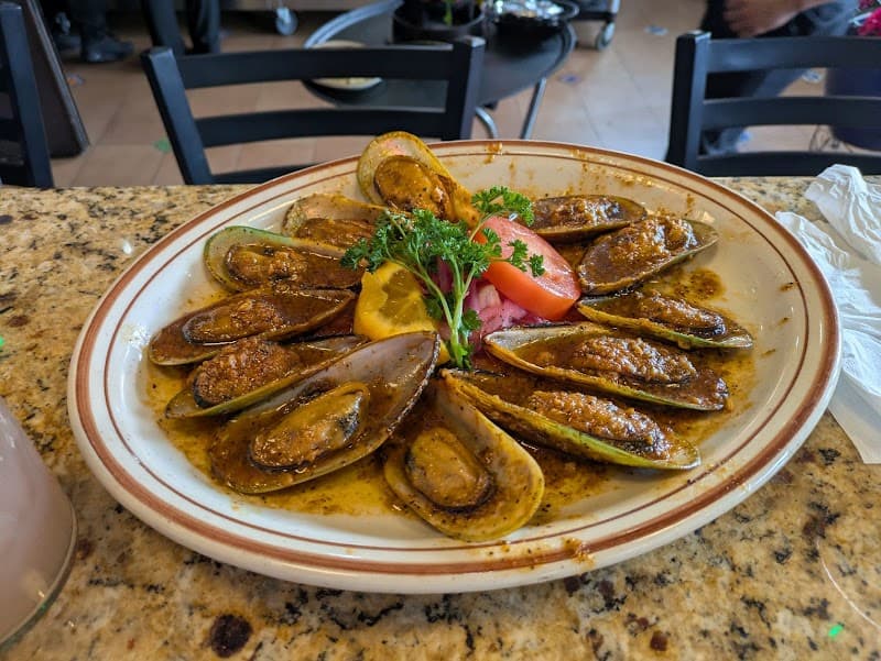 La Mojarra Loca Grill