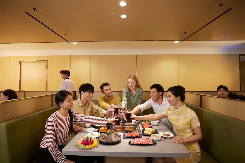 Haidilao Hot Pot Toronto Downtown
