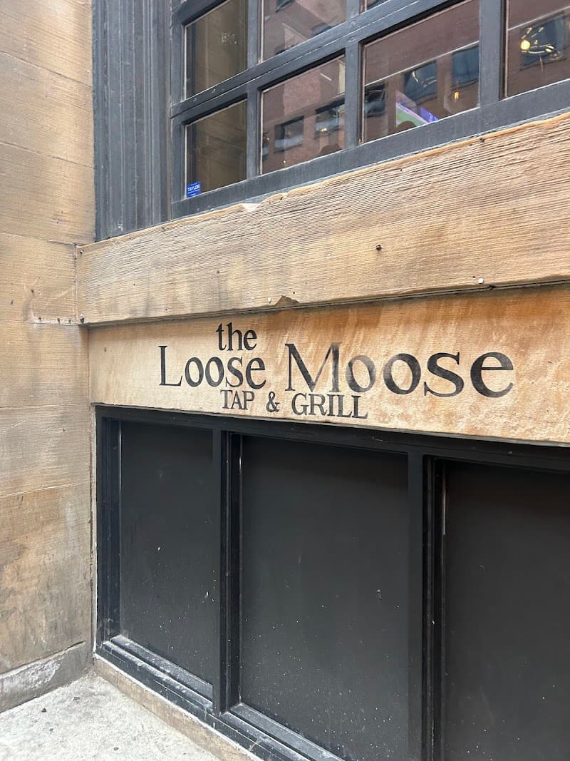 Loose Moose / Antler Room