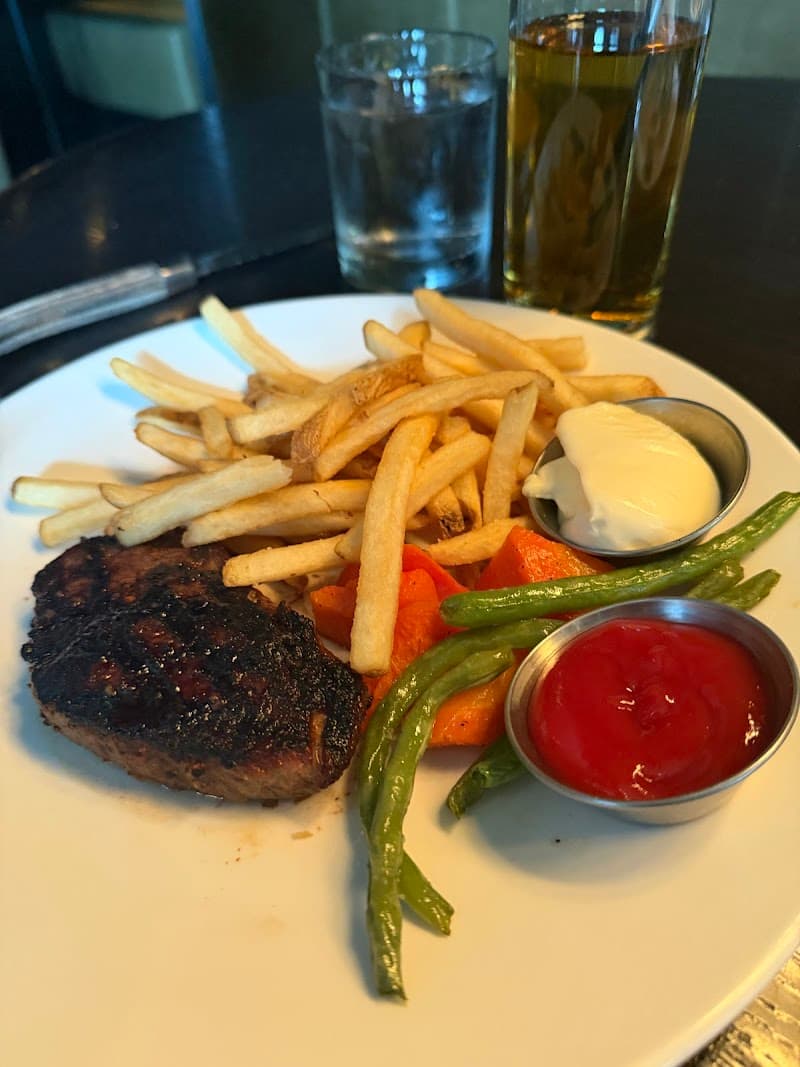 The Keg Steakhouse + Bar - Place Ville Marie
