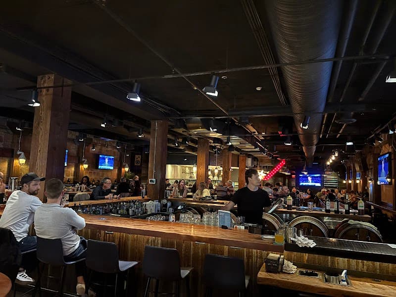 LOCAL Public Eatery 8th Avenue