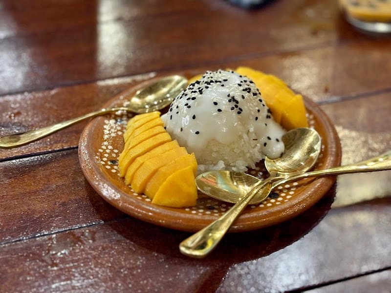 Sukhothai Tulum - Thai Street Food