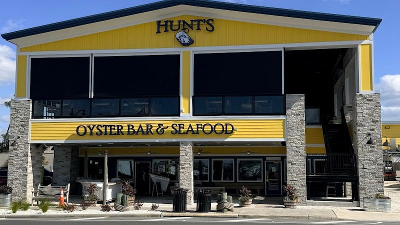 Hunt's Oyster Bar and Seafood