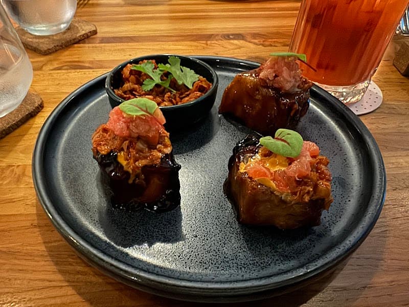 Kaandela Restaurant