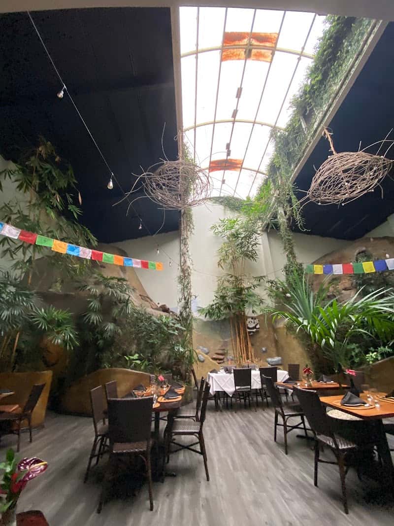 Tin Jo Restaurant