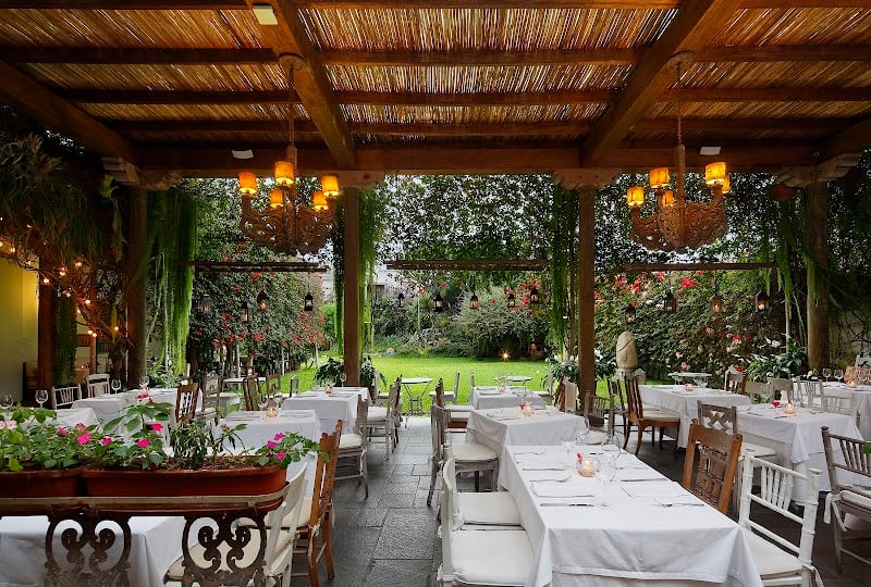 Cafe Museo Larco