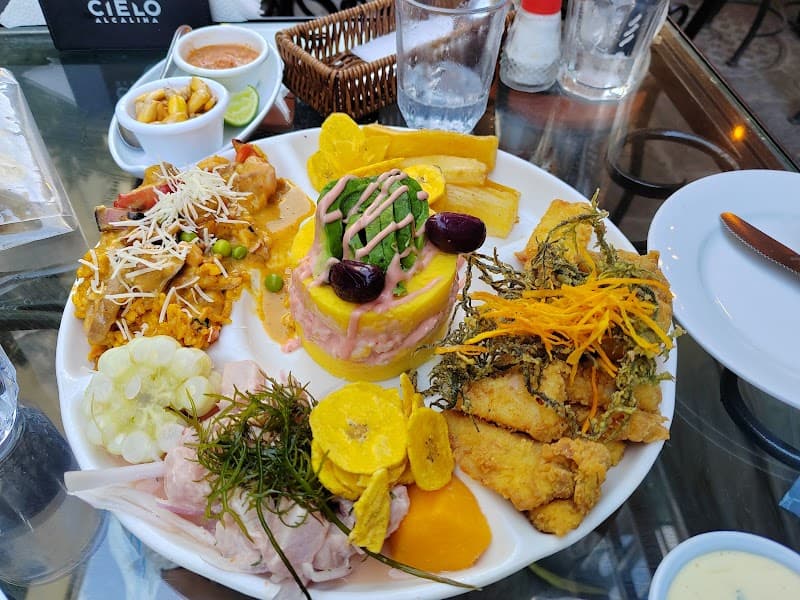 Restaurant "El Pacífico"