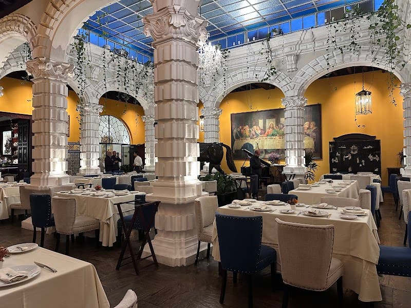 Casa Tambo Restaurant