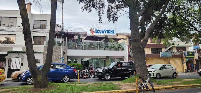 Ecuaviche Matriz