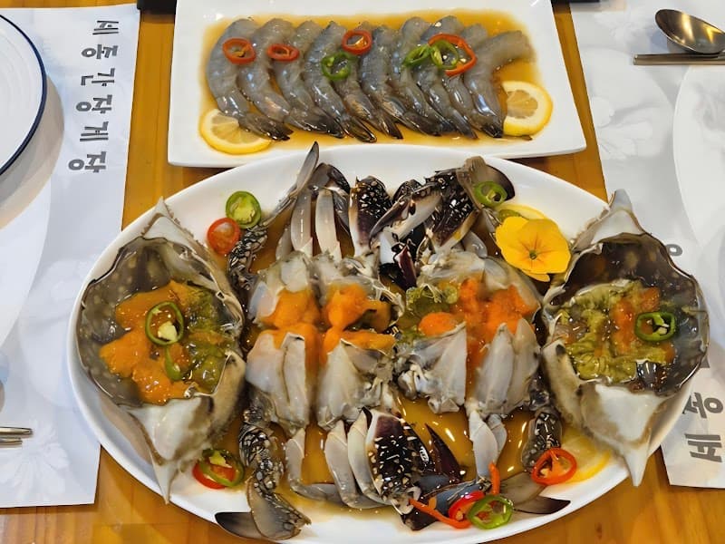 Myeongdong Sejong Soy Sauce Marinated Crab