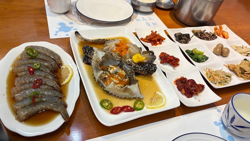 Myeongdong Sejong Soy Sauce Marinated Crab