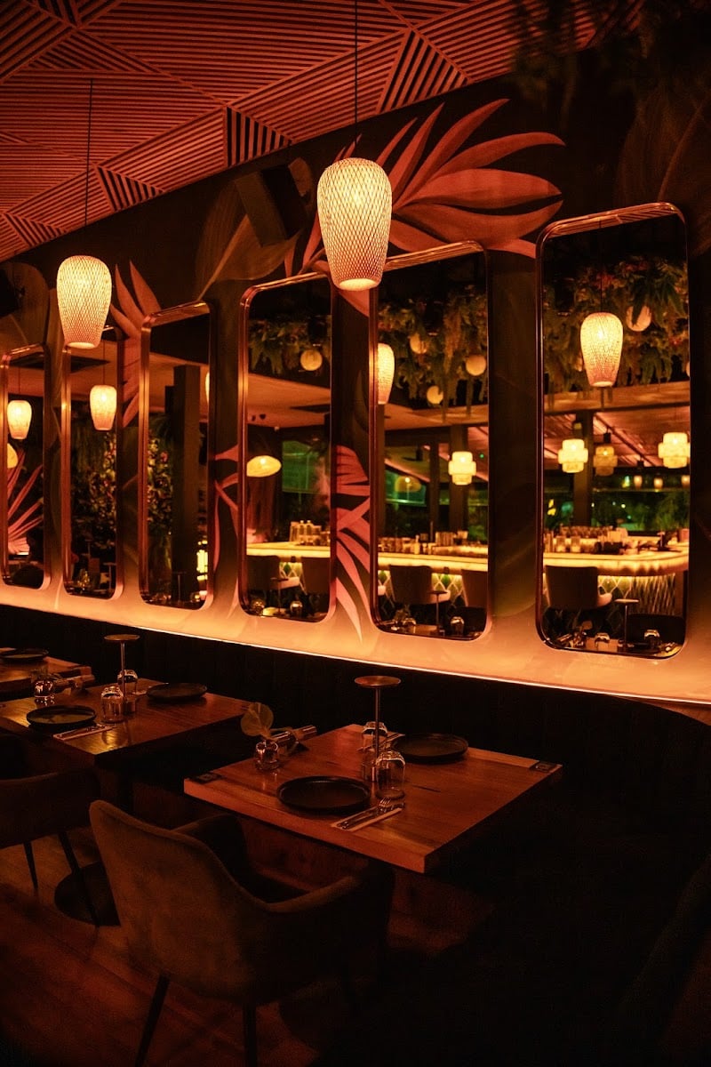 Groov Gastrobar