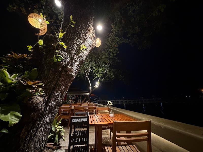 Kan Eang Restaurant - ร้านกันเอง