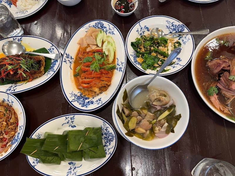 Thai Mueang Restaurant Phuket