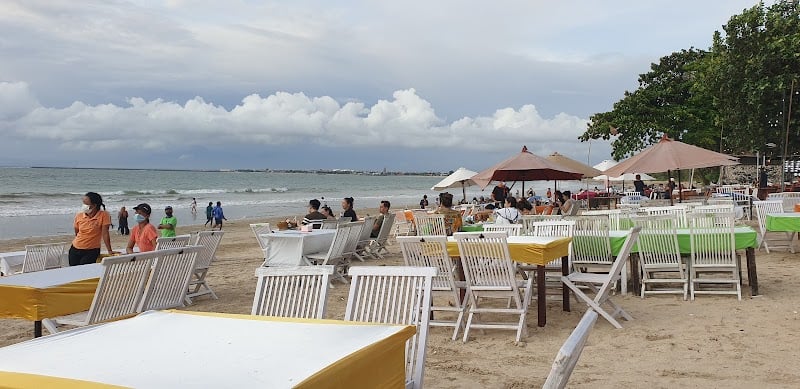 Menega Cafe