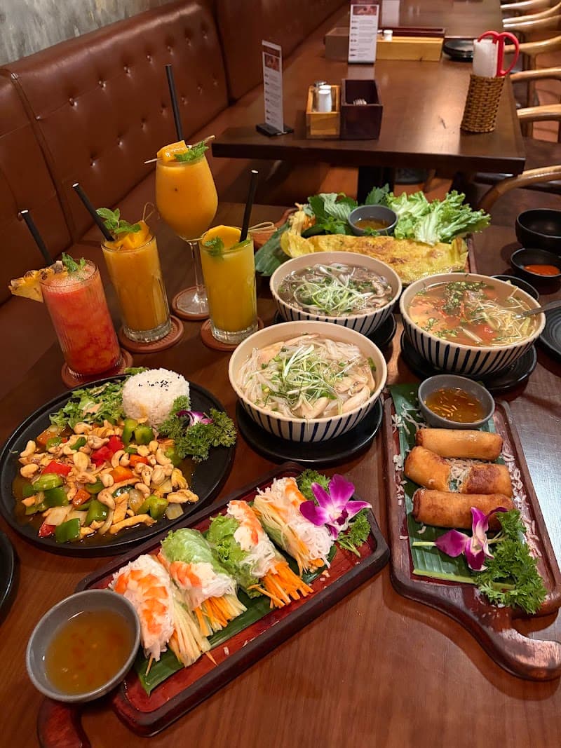 Hoang’s Kitchen -Vietnamese cuisine & Vegan food
