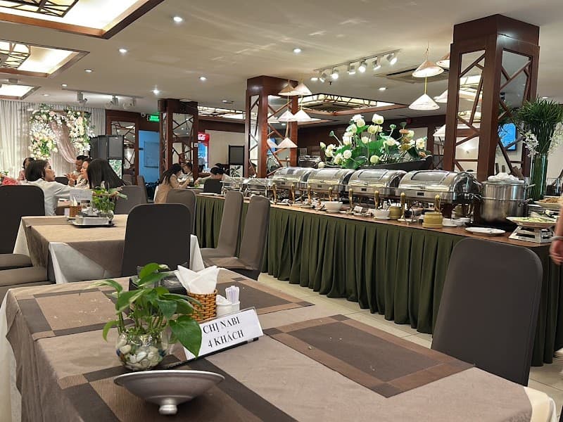 De Tham Restaurant - Vietnamese cuisine & vegetarian Food