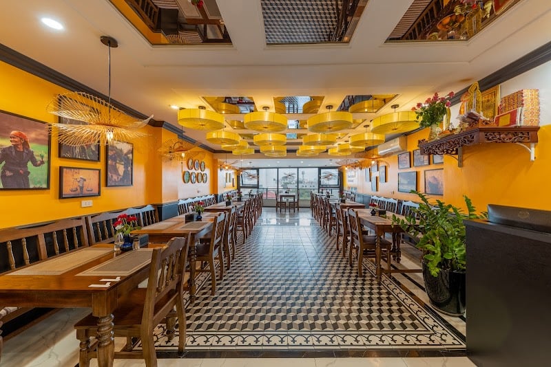 ORIANA VIETNAMESE RESTAURANT and VEGETARIAN