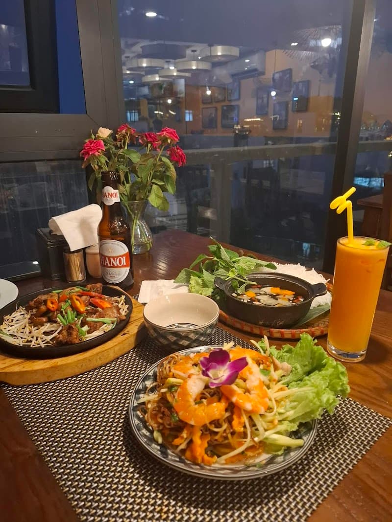 ORIANA VIETNAMESE RESTAURANT and VEGETARIAN