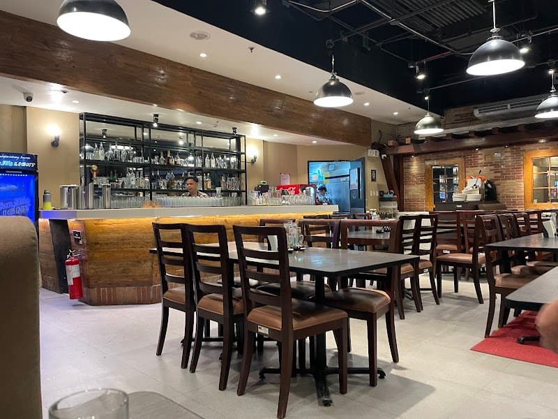 Gerry's SM Manila (Gerry's Grill)