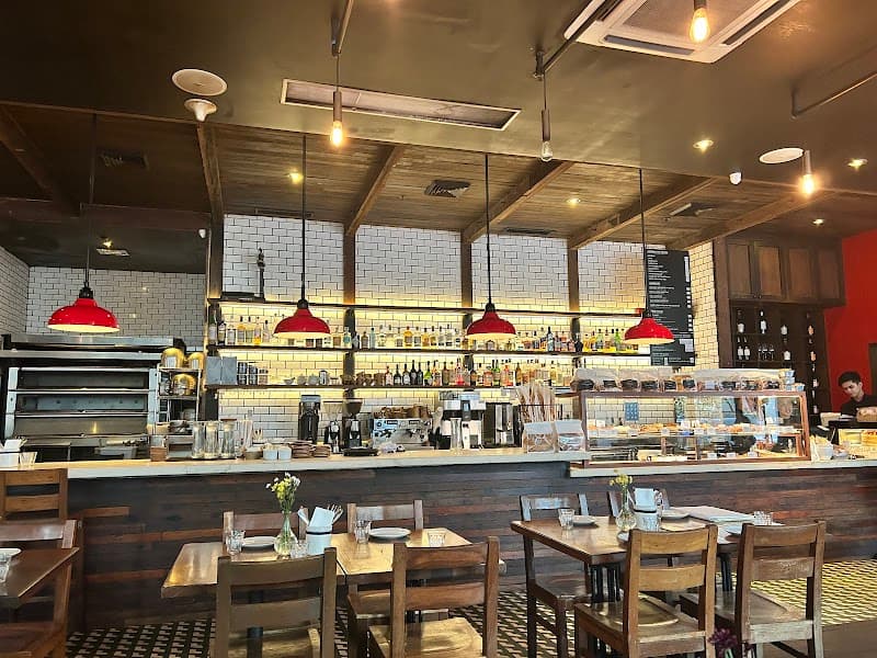 Wildflour Restaurant - Salcedo